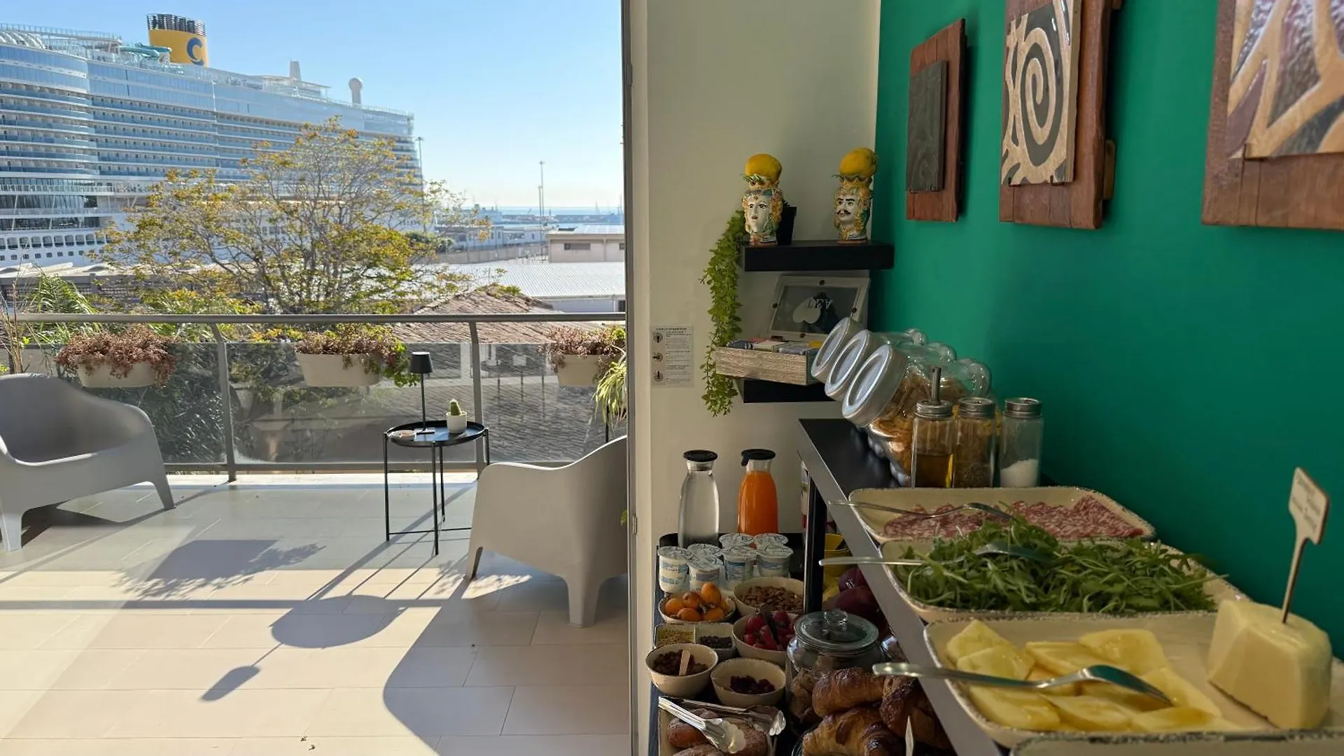 Location10 Bed & Breakfast Palermo 3*,  Italy